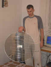 IMGP0075.JPG (572032 bytes)